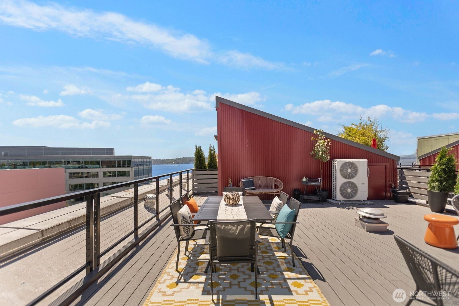 66 Bell Street, #303, Seattle, WA 98121 66 Bell Street, #303, Seattle, WA 98121
