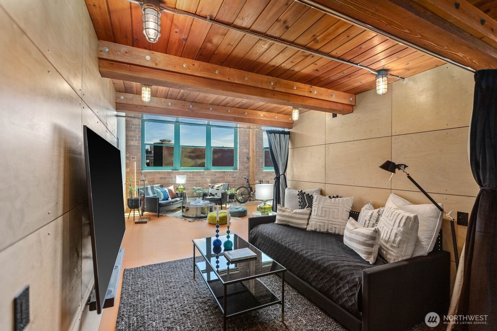 66 Bell Street, #303, Seattle, WA 98121 66 Bell Street, #303, Seattle, WA 98121