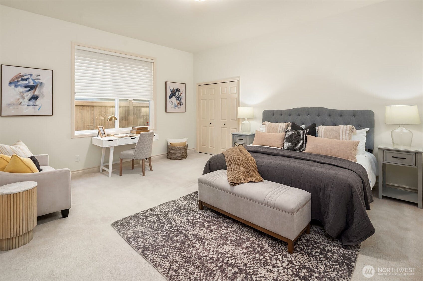 1836 273rd Place SE, Sammamish, WA 98075 The main-level ensuite is a particularly rare and desirable feature, offering convenience without sacrificing privacy.