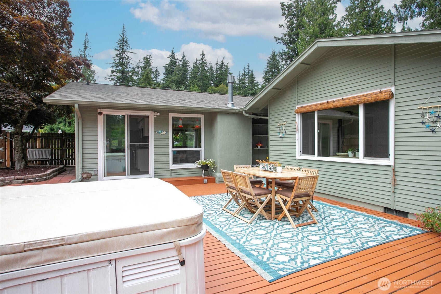 2348 Yew Street Road, Bellingham, WA 98229 2348 Yew Street Road, Bellingham, WA 98229