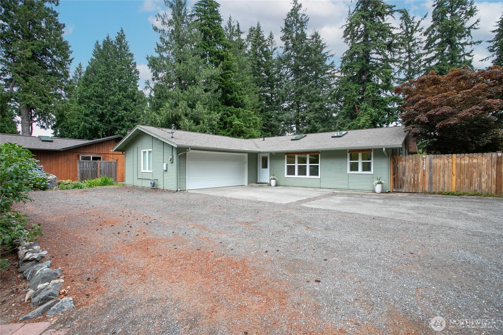 2348 Yew Street Road, Bellingham, WA 98229 2348 Yew Street Road, Bellingham, WA 98229