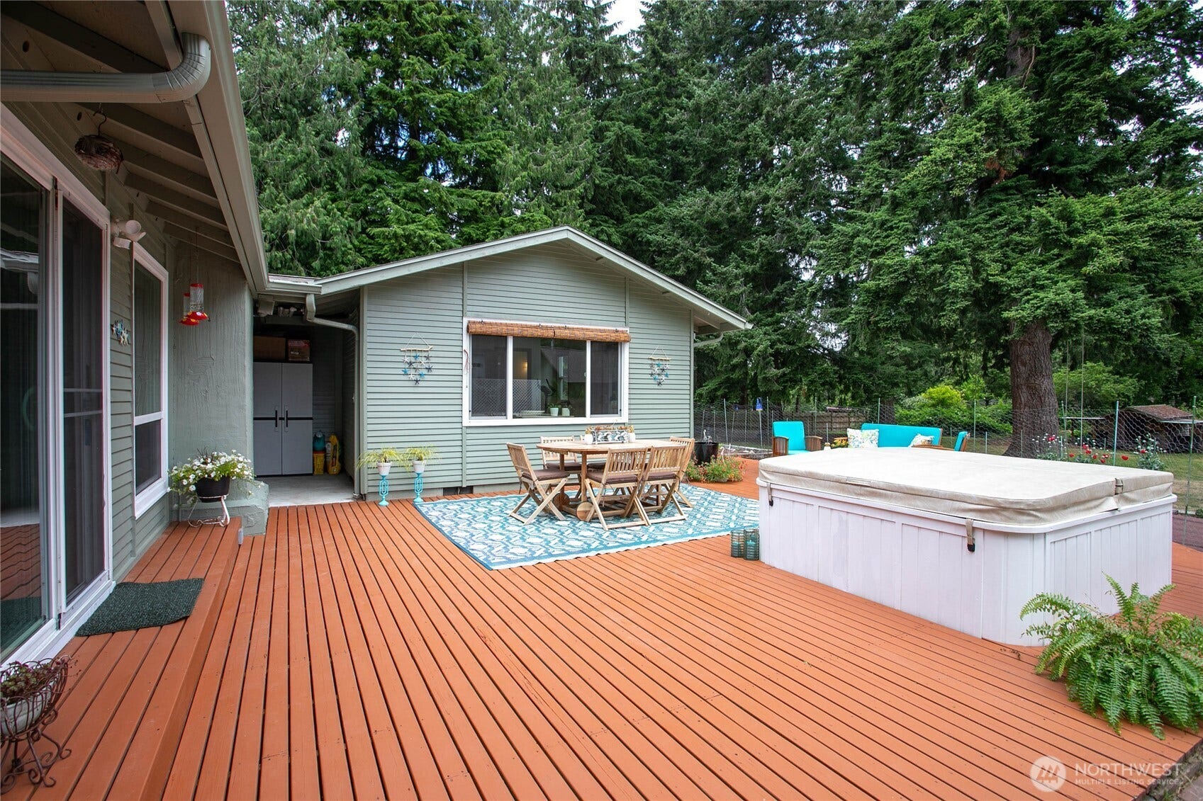 2348 Yew Street Road, Bellingham, WA 98229 2348 Yew Street Road, Bellingham, WA 98229