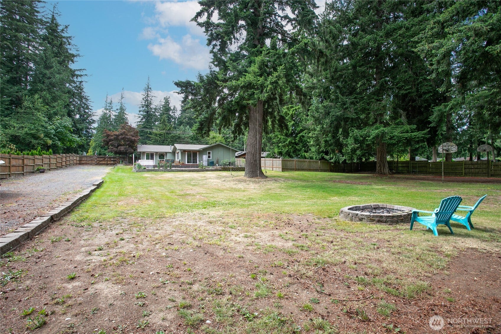 2348 Yew Street Road, Bellingham, WA 98229 2348 Yew Street Road, Bellingham, WA 98229