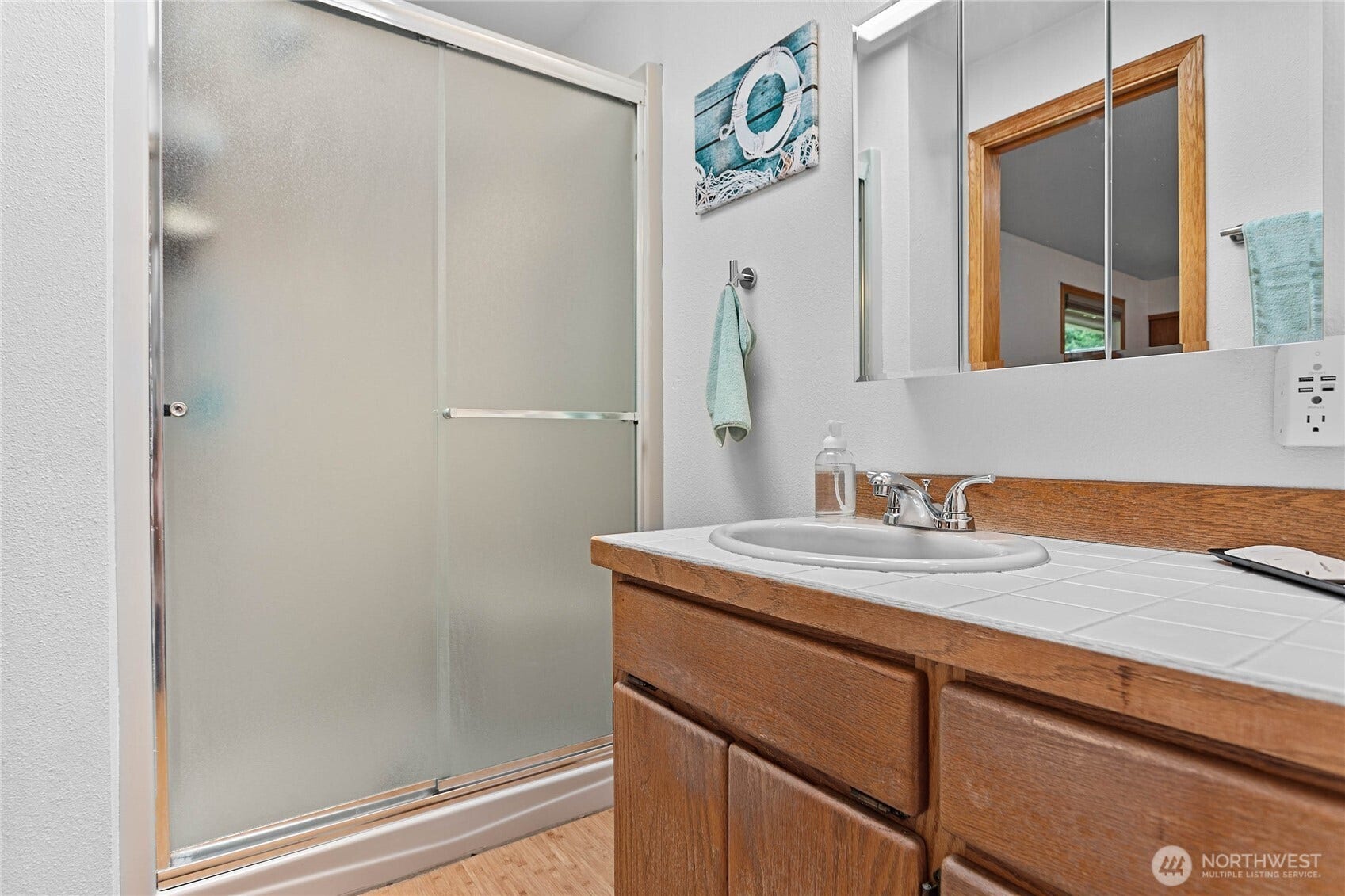 2348 Yew Street Road, Bellingham, WA 98229 2348 Yew Street Road, Bellingham, WA 98229