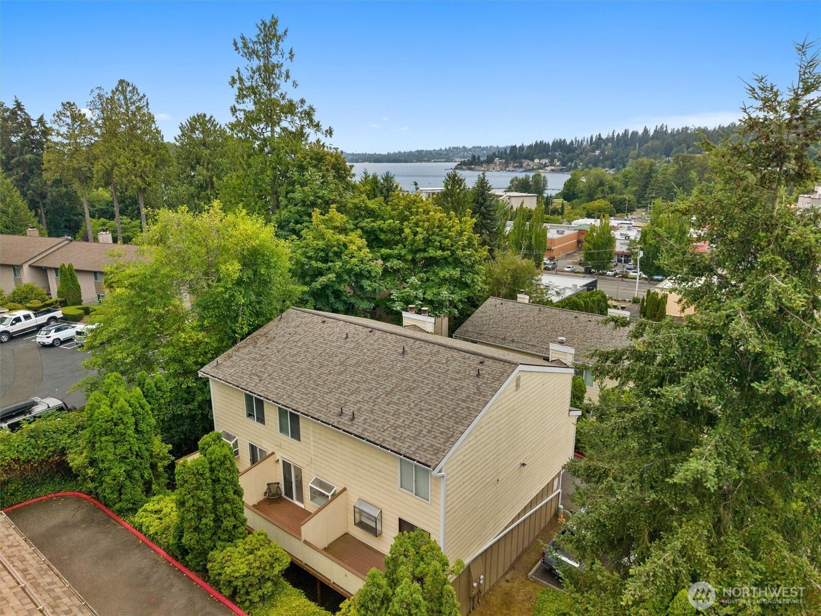 11802 98th Avenue NE, #B6, Kirkland, WA 98034 11802 98th Avenue NE, #B6, Kirkland, WA 98034