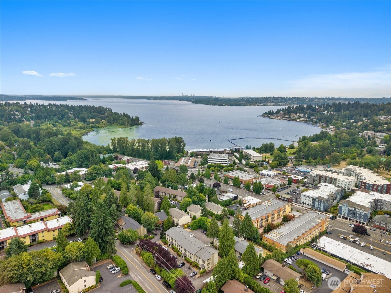 11802 98th Avenue NE, #B6, Kirkland, WA 98034 Truly an exceptional location! Walking distance to everything and so commuter friendly! Minutes to downtown Kirkland and all it has to offer. Take the walking trail directly into downtown Kirkland and the waterfront!