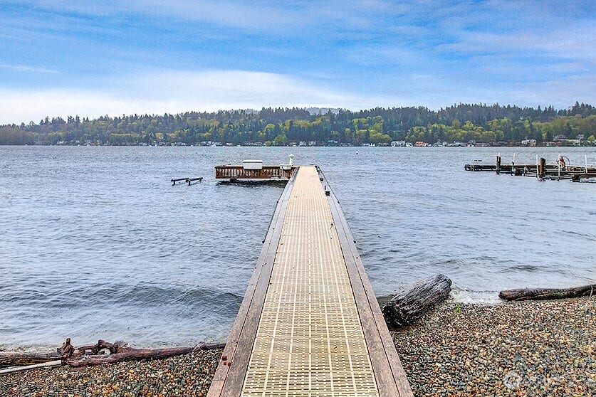 5210 Butterworth Road, Mercer Island, WA 98040 5210 Butterworth Road, Mercer Island, WA 98040