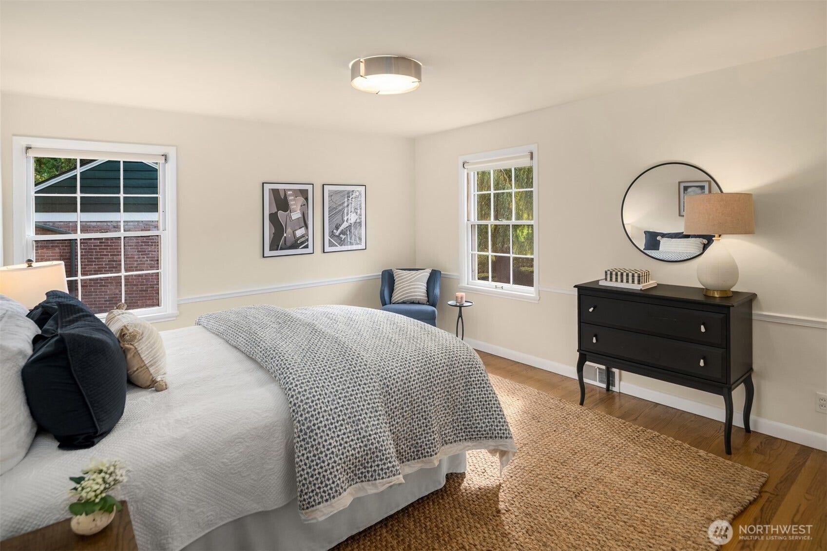 1512 Arboretum Place E, Seattle, WA 98112