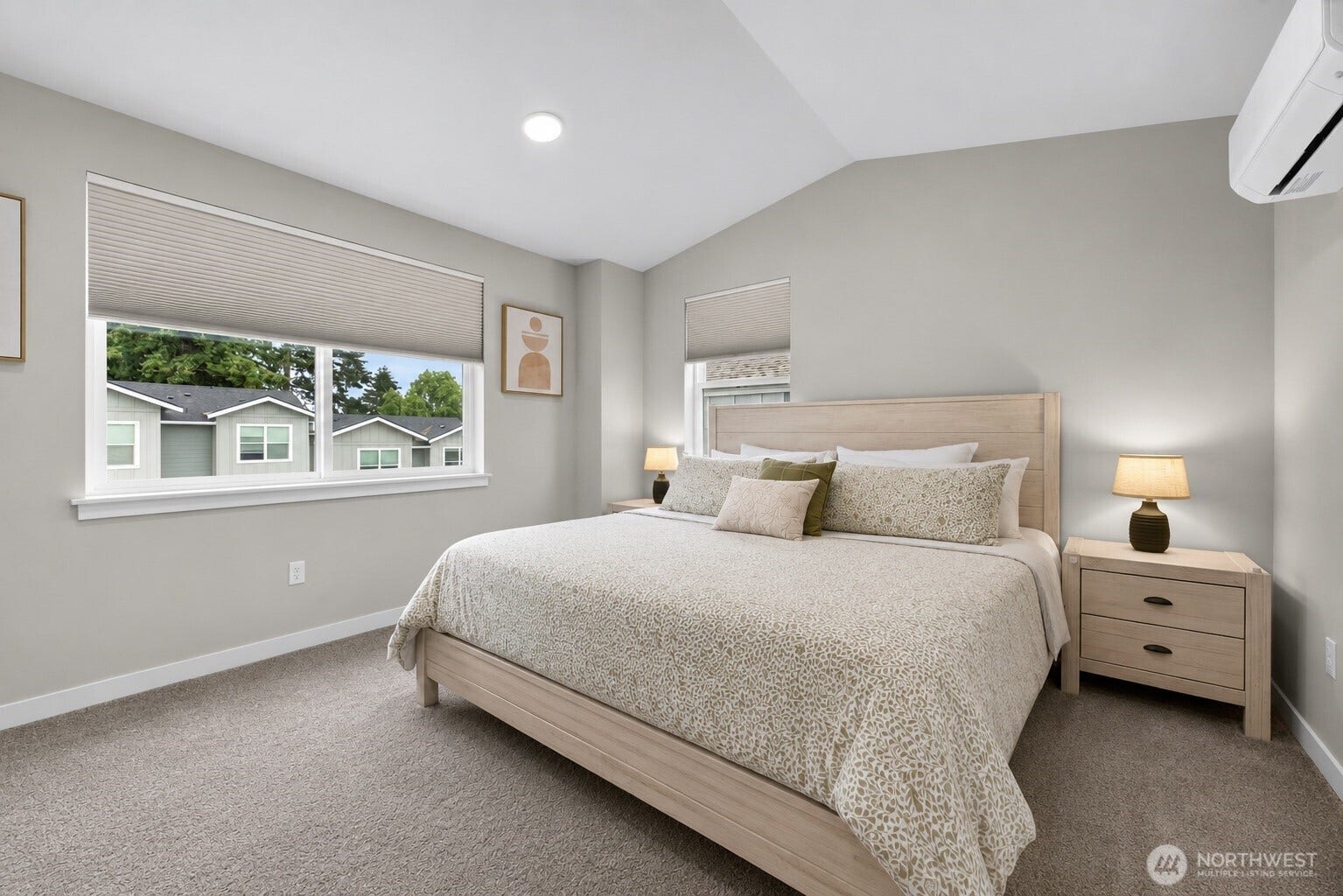 1806 25th Street, Snohomish, WA 98290 Primary Suite - Upstairs
