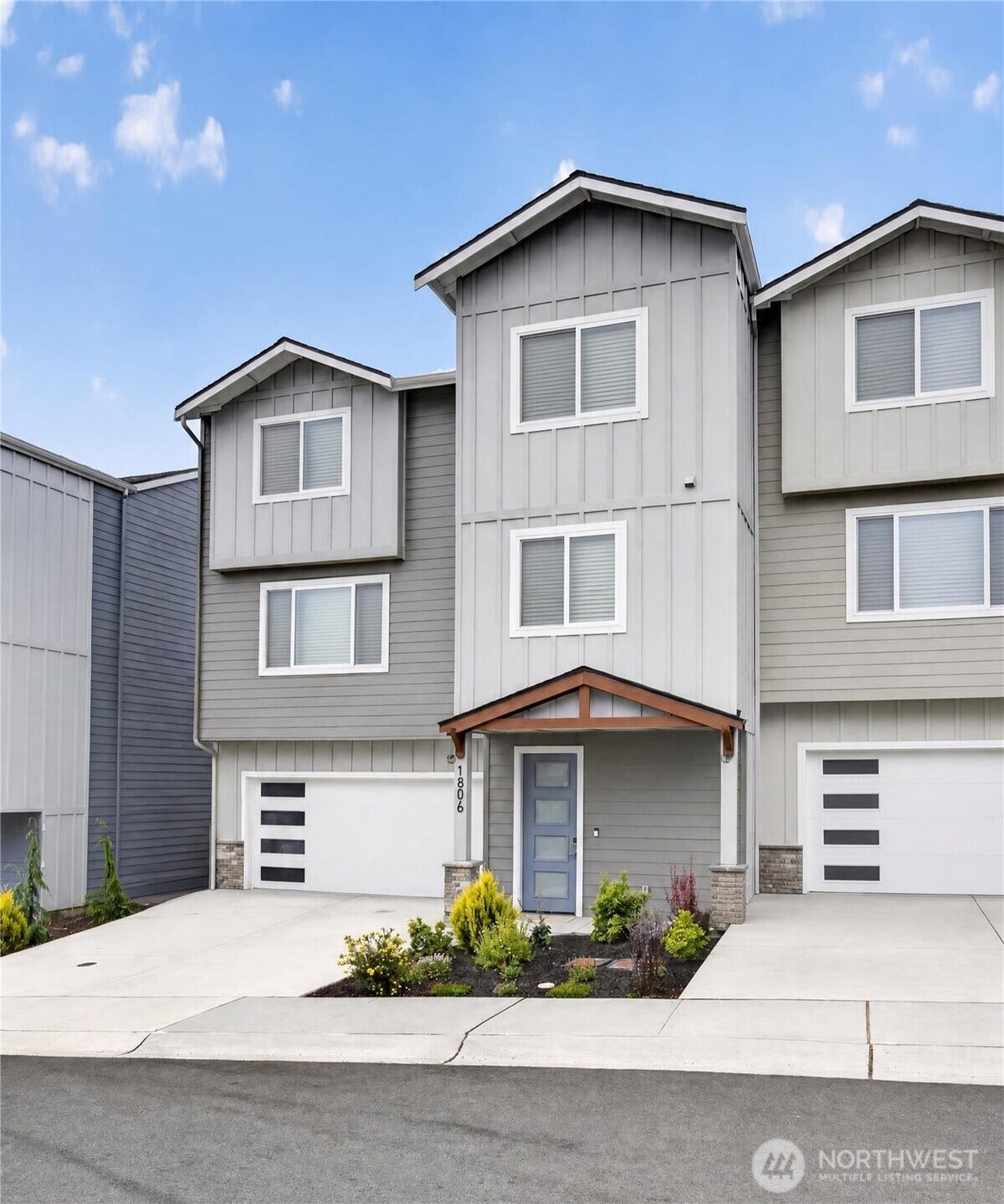 1806 25th Street, Snohomish, WA 98290 1806 25th Street, Snohomish, WA 98290