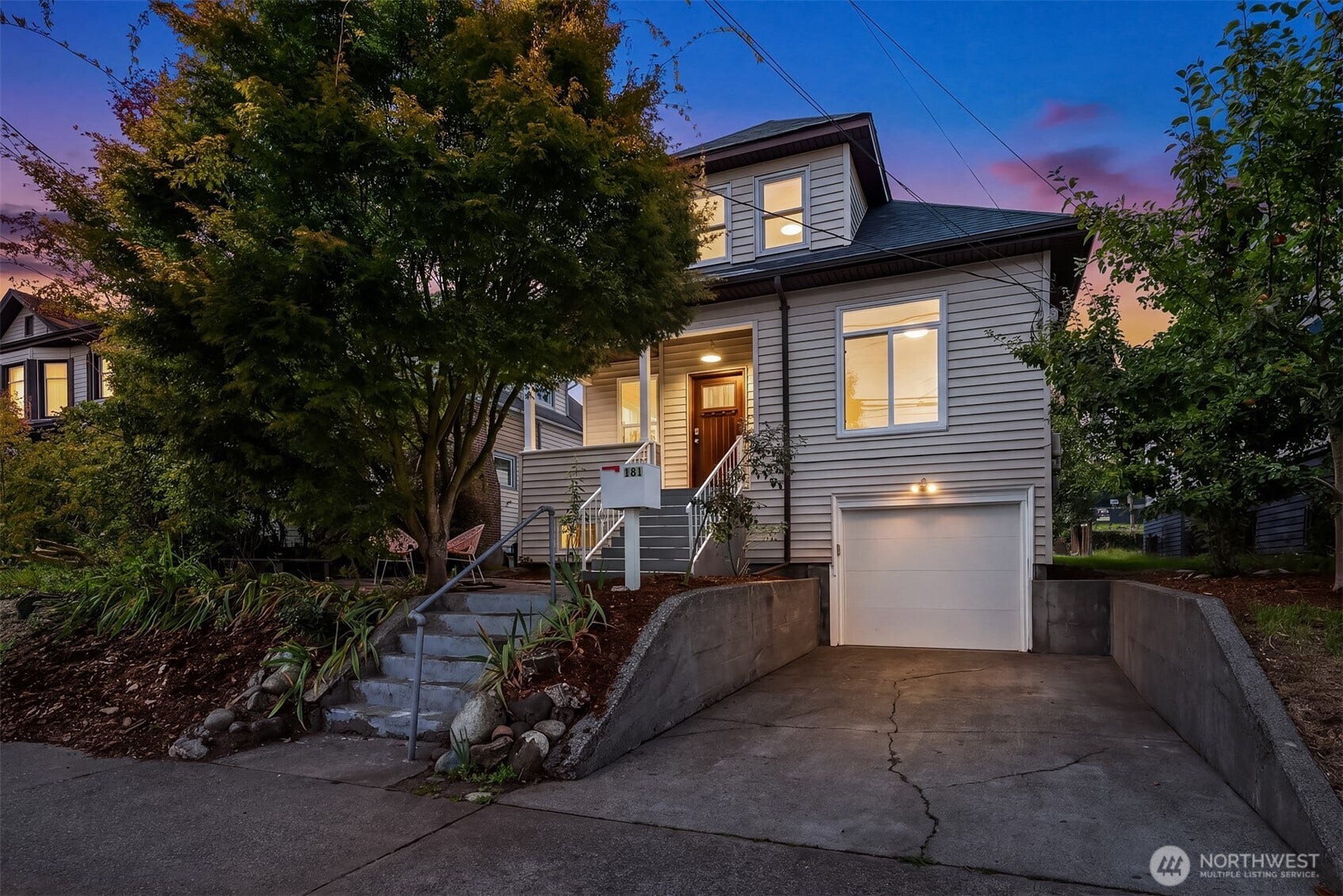 181 26th Avenue, Seattle, WA 98122 181 26th Avenue, Seattle, WA 98122