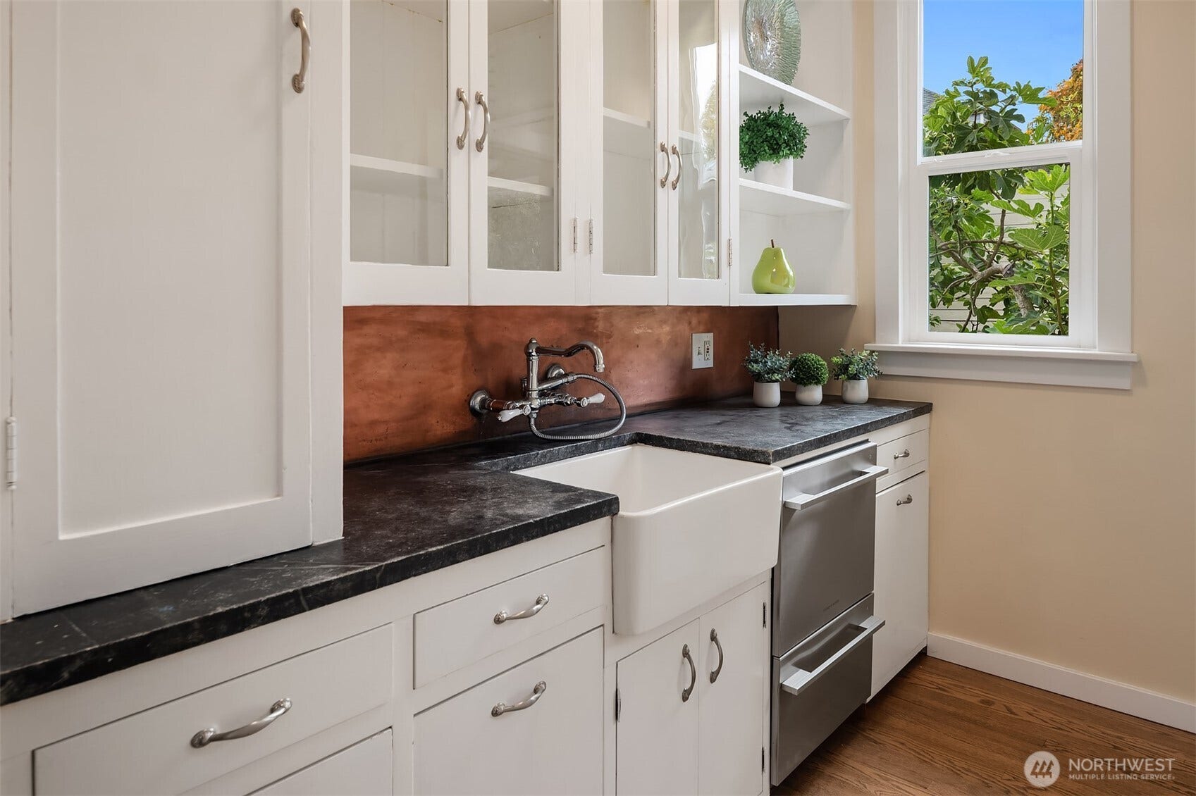 181 26th Avenue, Seattle, WA 98122 181 26th Avenue, Seattle, WA 98122