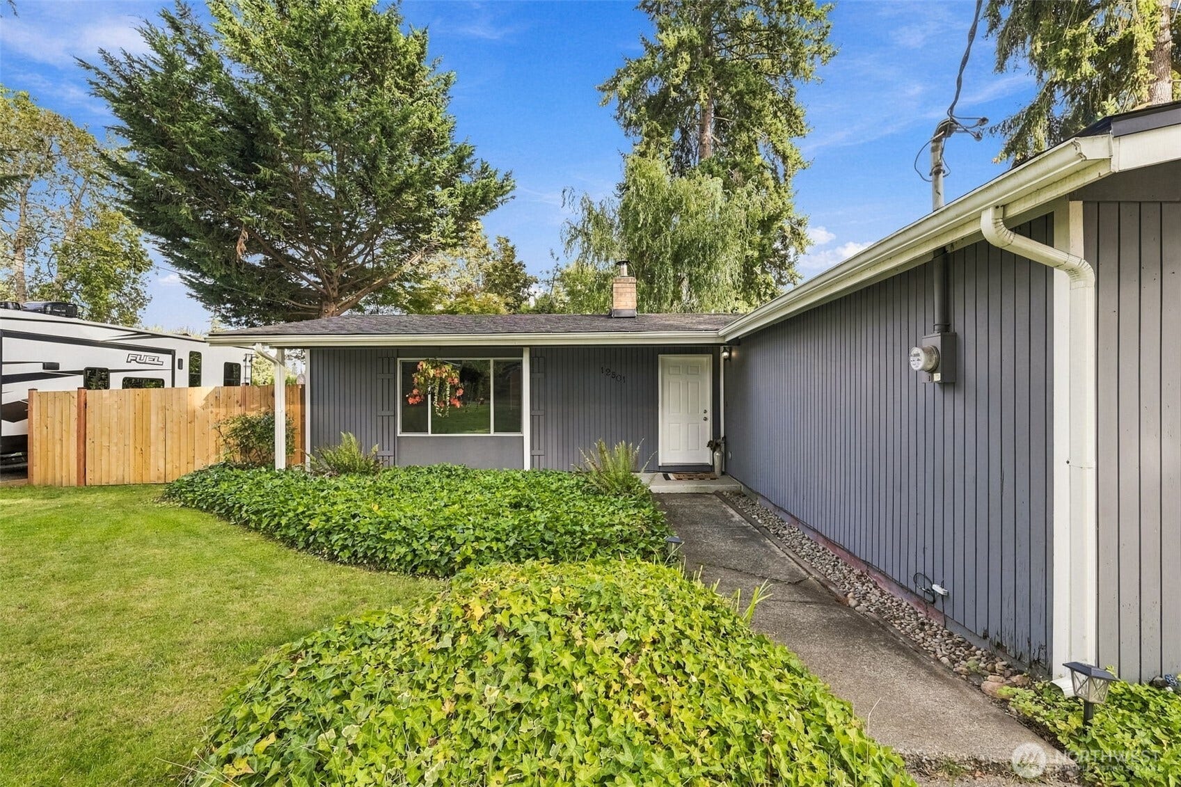 12501 80th Avenue E, Puyallup, WA 98373 12501 80th Avenue E, Puyallup, WA 98373