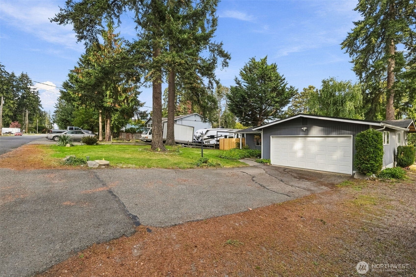 12501 80th Avenue E, Puyallup, WA 98373 12501 80th Avenue E, Puyallup, WA 98373