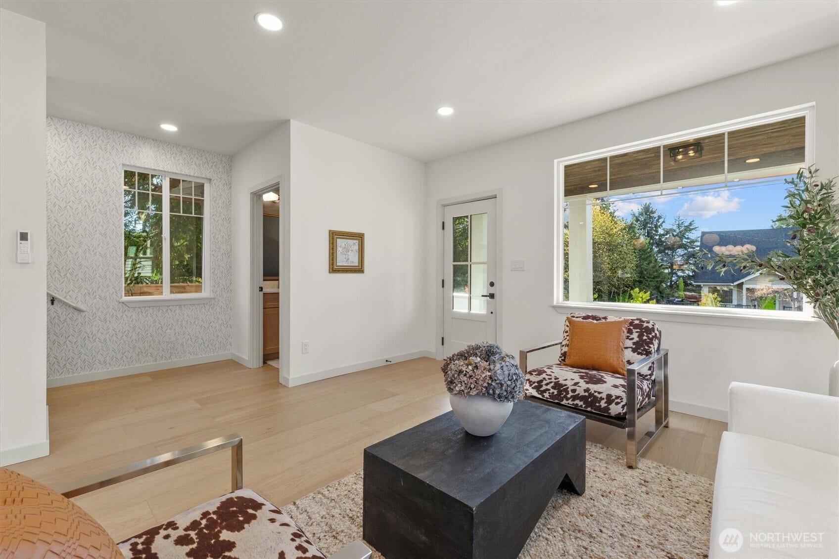 6706 Holly Place SW, Seattle, WA 98136 6706 Holly Place SW, Seattle, WA 98136