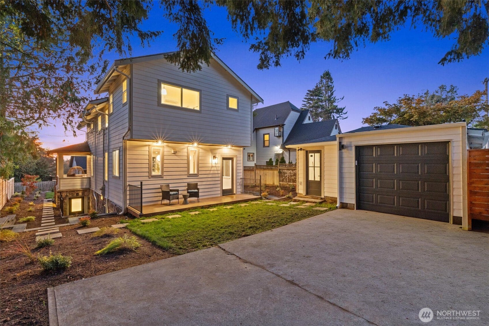 6706 Holly Place SW, Seattle, WA 98136 6706 Holly Place SW, Seattle, WA 98136