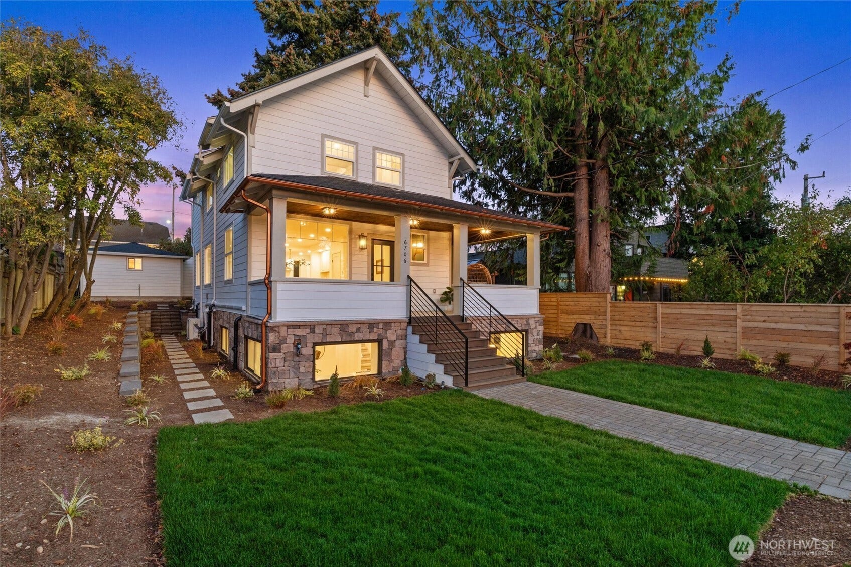6706 Holly Place SW, Seattle, WA 98136 6706 Holly Place SW, Seattle, WA 98136
