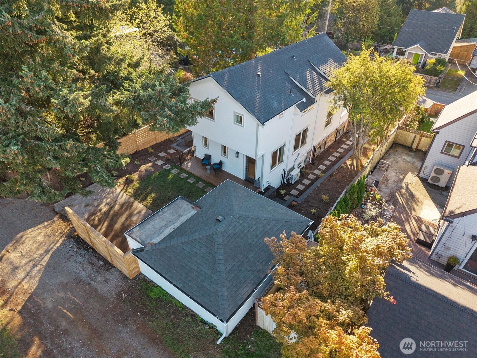 6706 Holly Place SW, Seattle, WA 98136 6706 Holly Place SW, Seattle, WA 98136