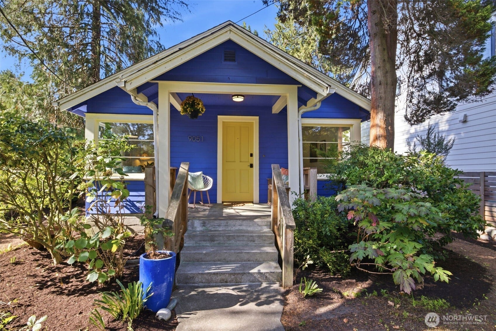 9051 2nd Avenue NW, Seattle, WA 98117 This porch is sweet!