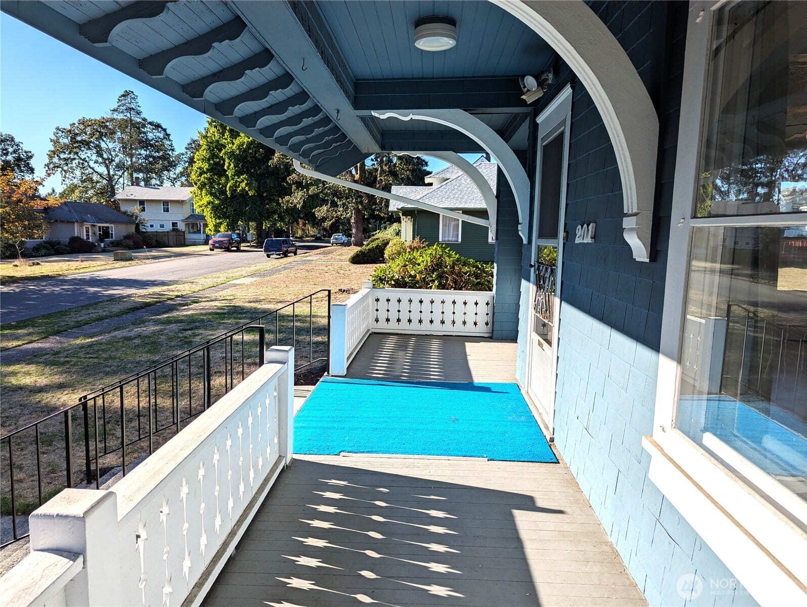 201 Brandywine Avenue, Dupont, WA 98327 Front porch is covered & welcoming