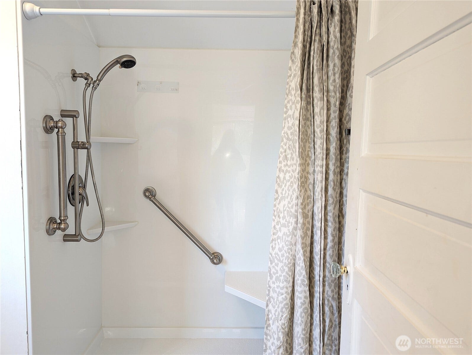 201 Brandywine Avenue, Dupont, WA 98327 Walk in Shower done in 2023