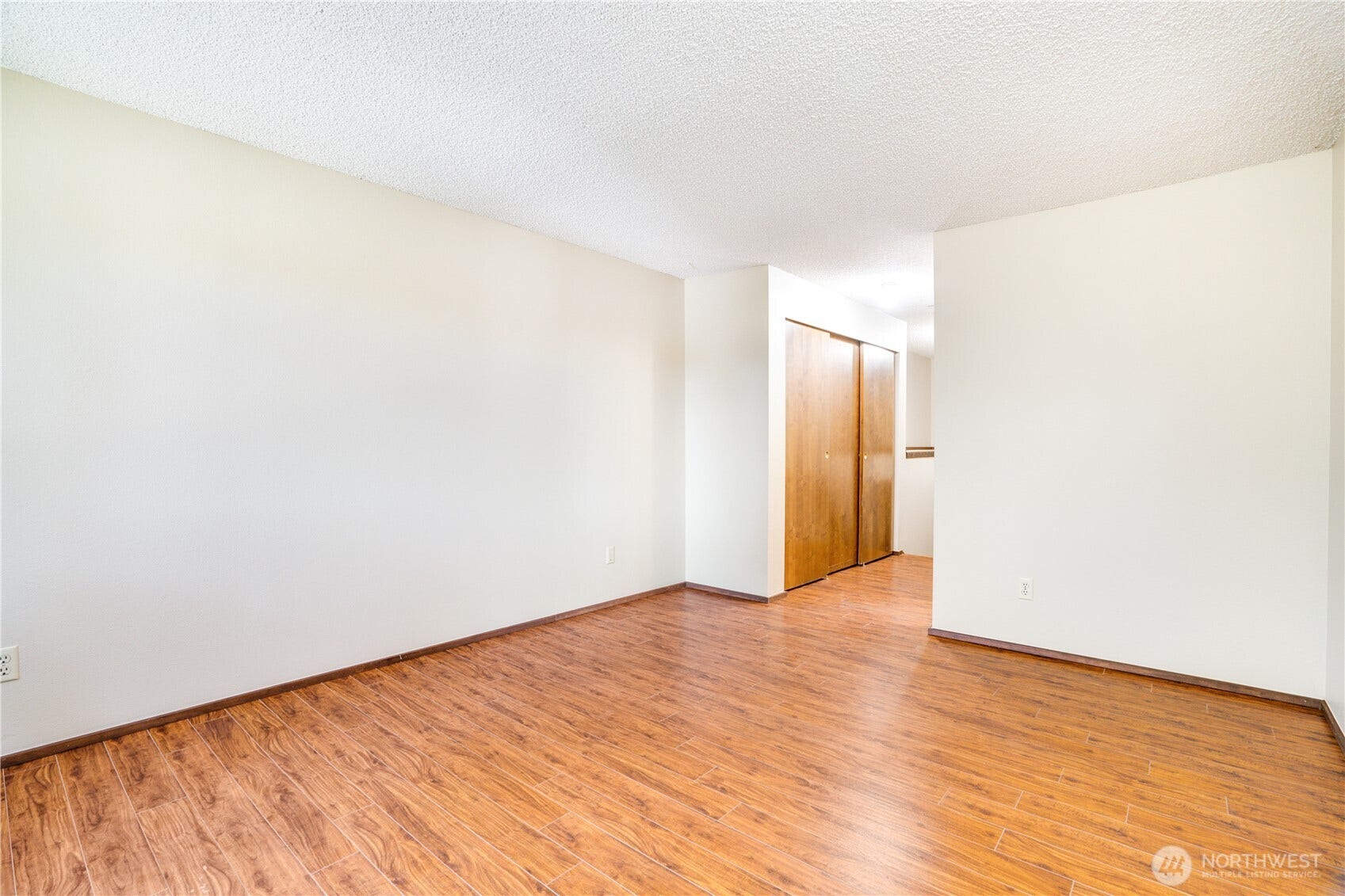3023 Bridgeport Way W, #B, University Place, WA 98466