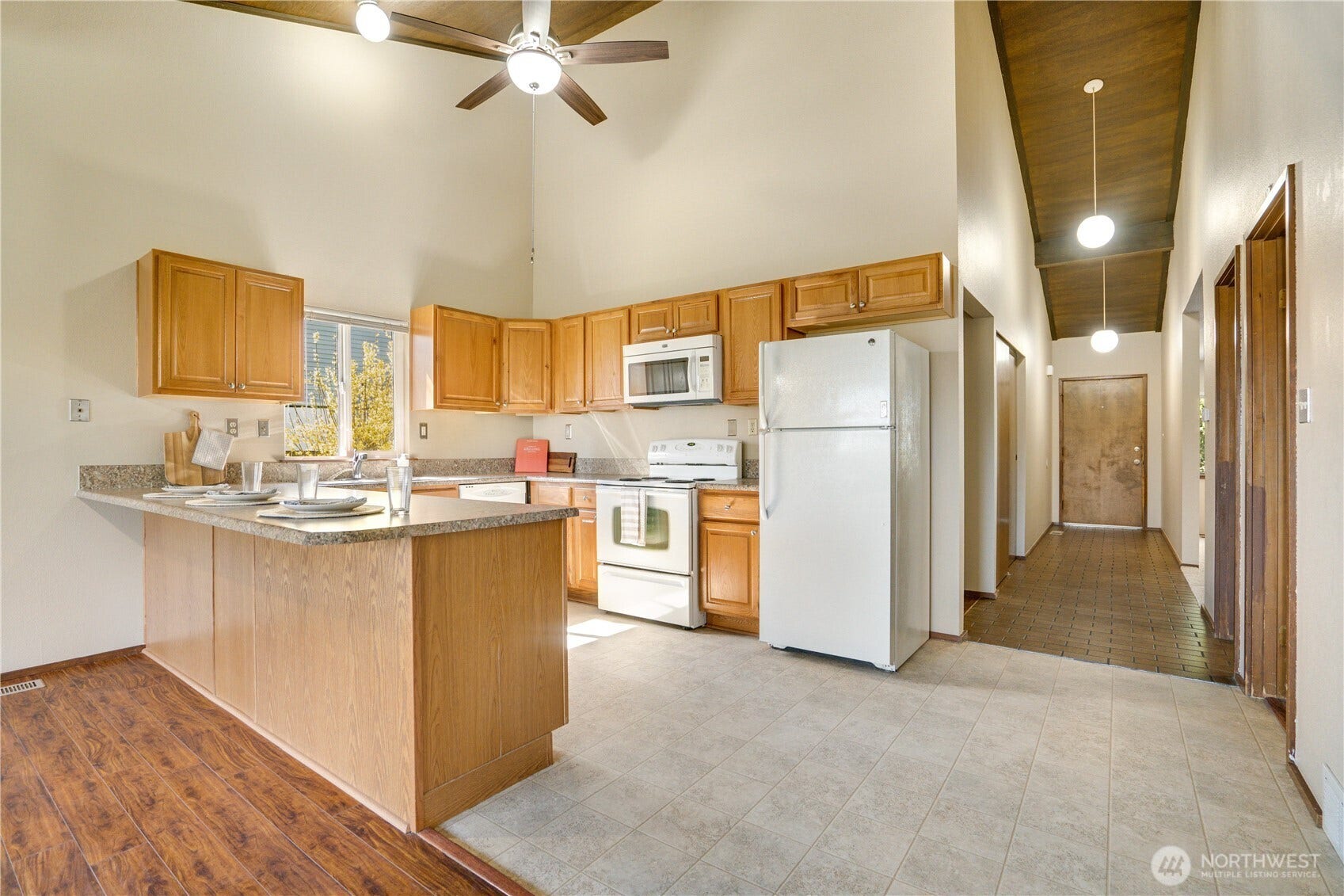 3023 Bridgeport Way W, #B, University Place, WA 98466