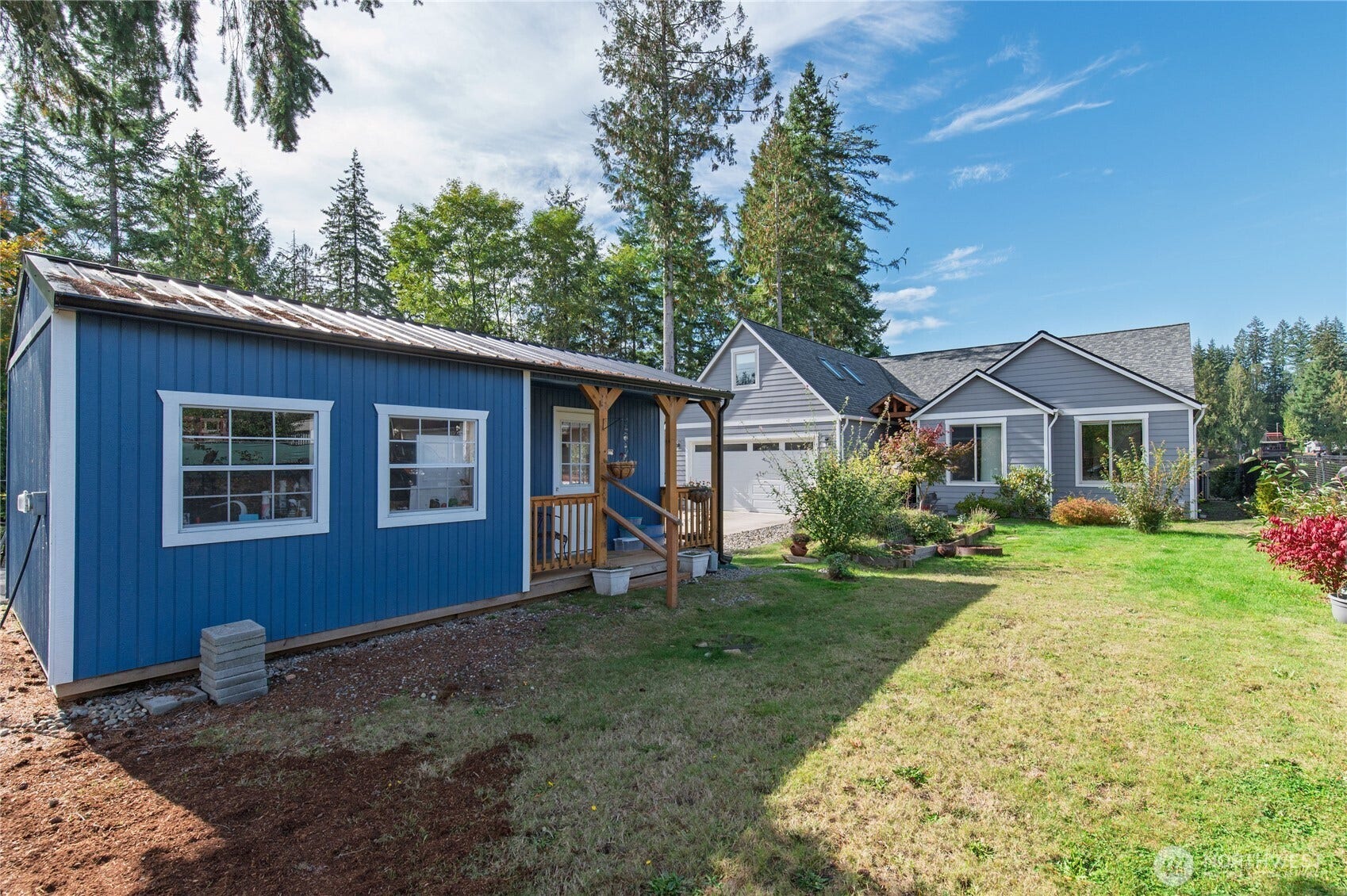 380 E Benson Lake Road, Grapeview, WA 98546