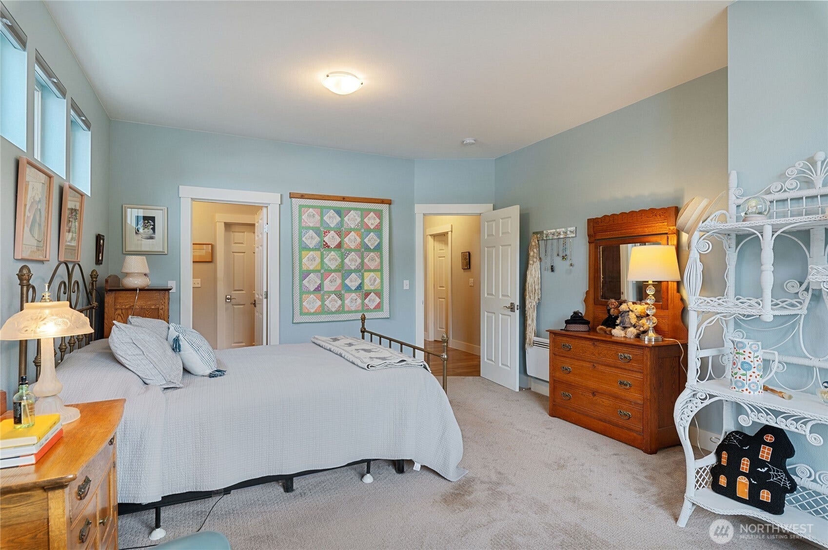 380 E Benson Lake Road, Grapeview, WA 98546