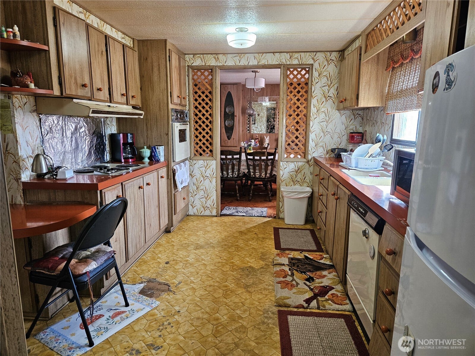 9342 J.4 Road NW, Ephrata, WA 98823 9342 J.4 Road NW, Ephrata, WA 98823