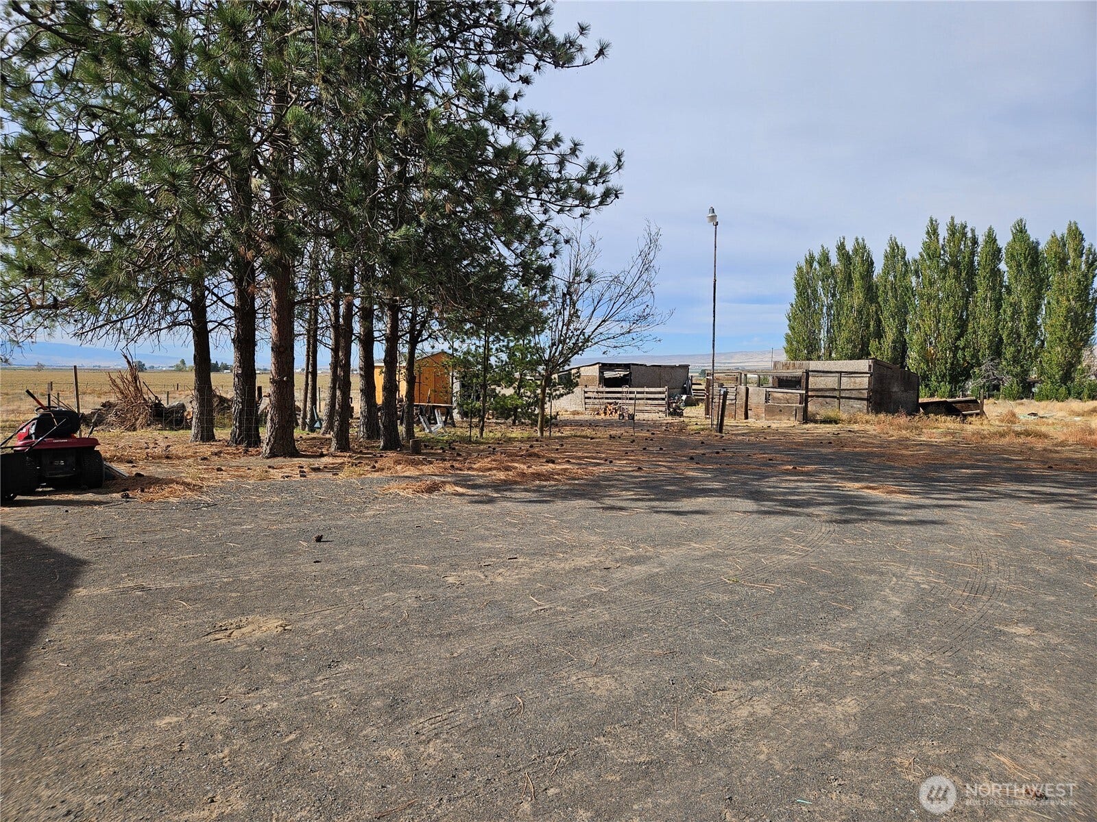 9342 J.4 Road NW, Ephrata, WA 98823 9342 J.4 Road NW, Ephrata, WA 98823