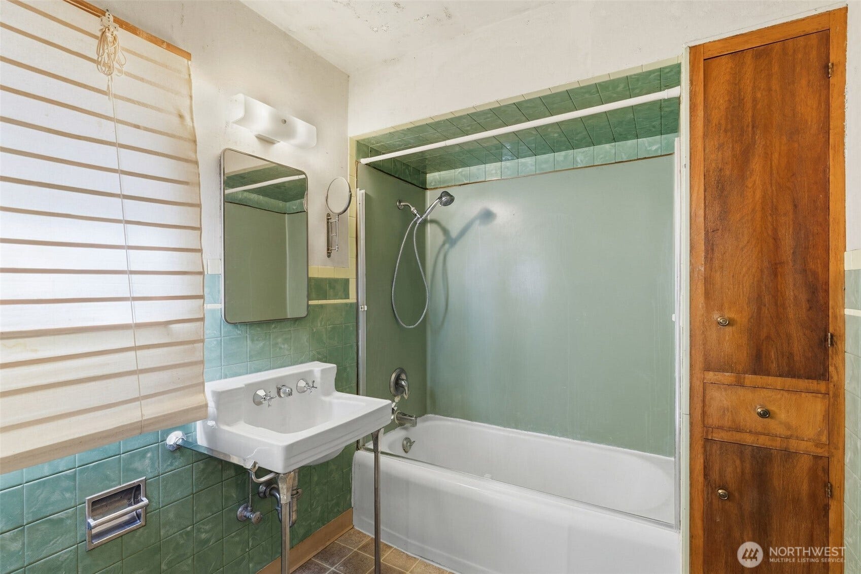 1321 Puget Street NE, Olympia, WA 98506
