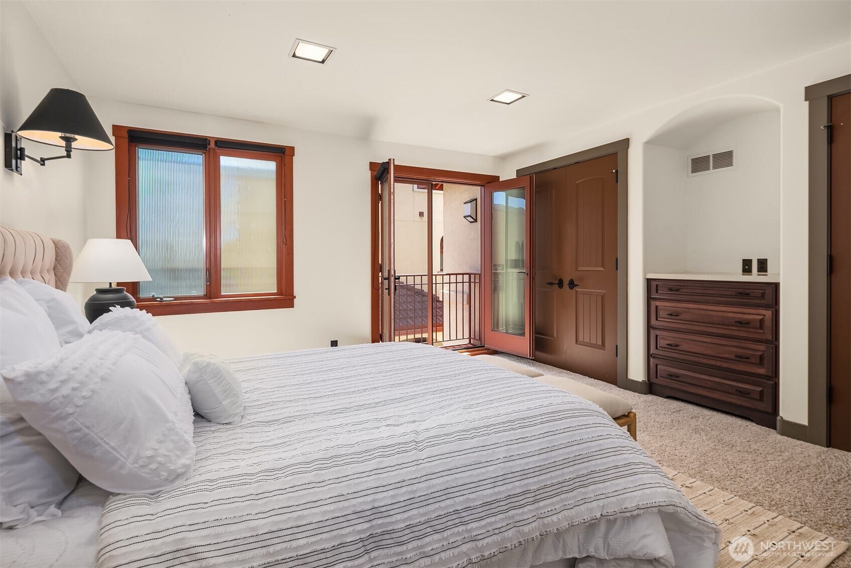 371 W Olympic Place, Seattle, WA 98119 371 W Olympic Place, Seattle, WA 98119