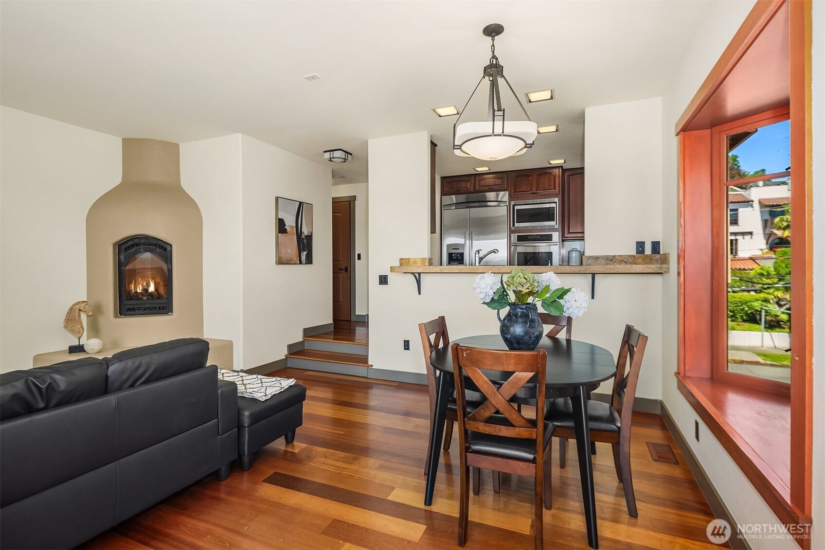 371 W Olympic Place, Seattle, WA 98119 371 W Olympic Place, Seattle, WA 98119