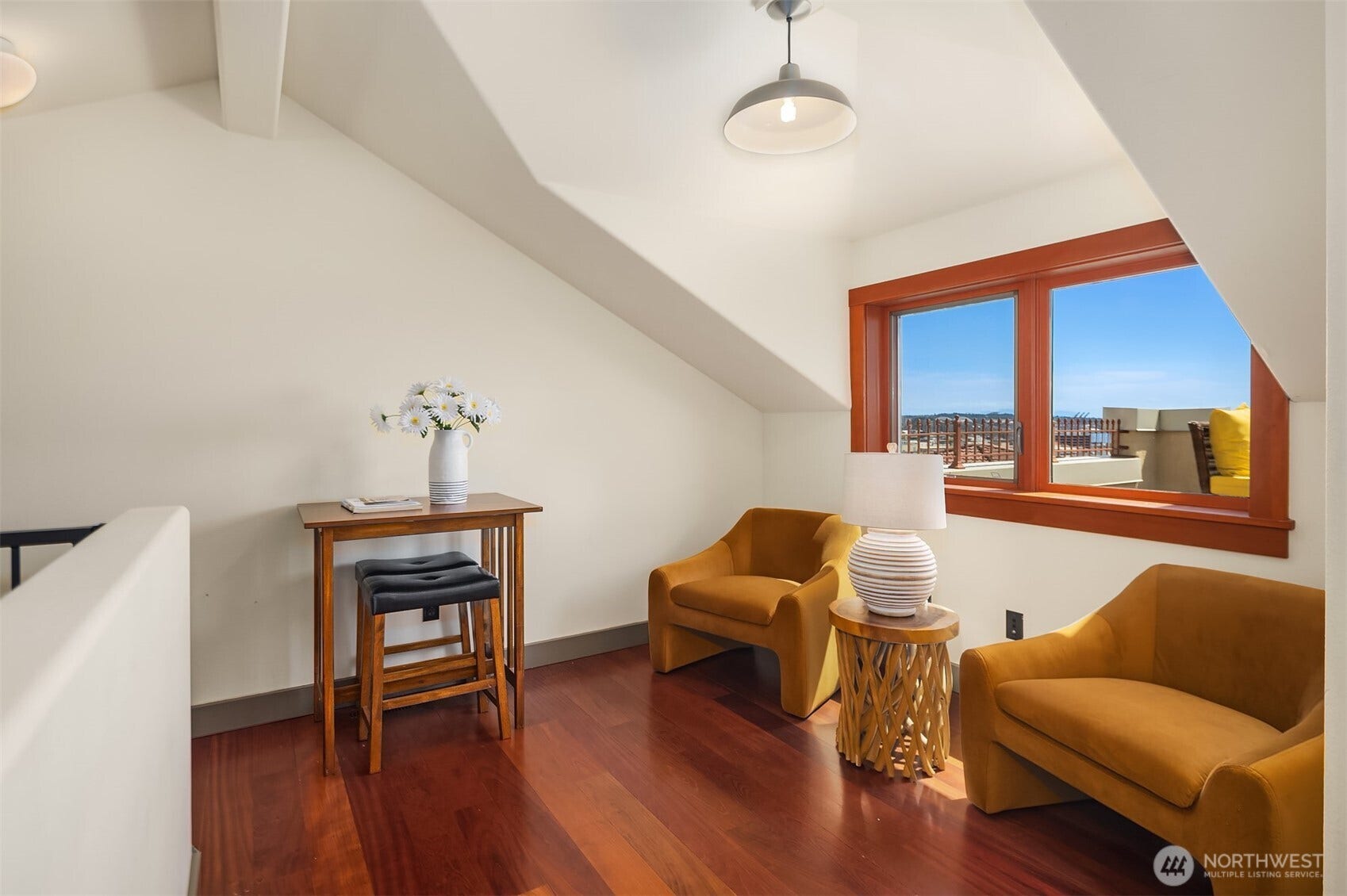 371 W Olympic Place, Seattle, WA 98119 371 W Olympic Place, Seattle, WA 98119