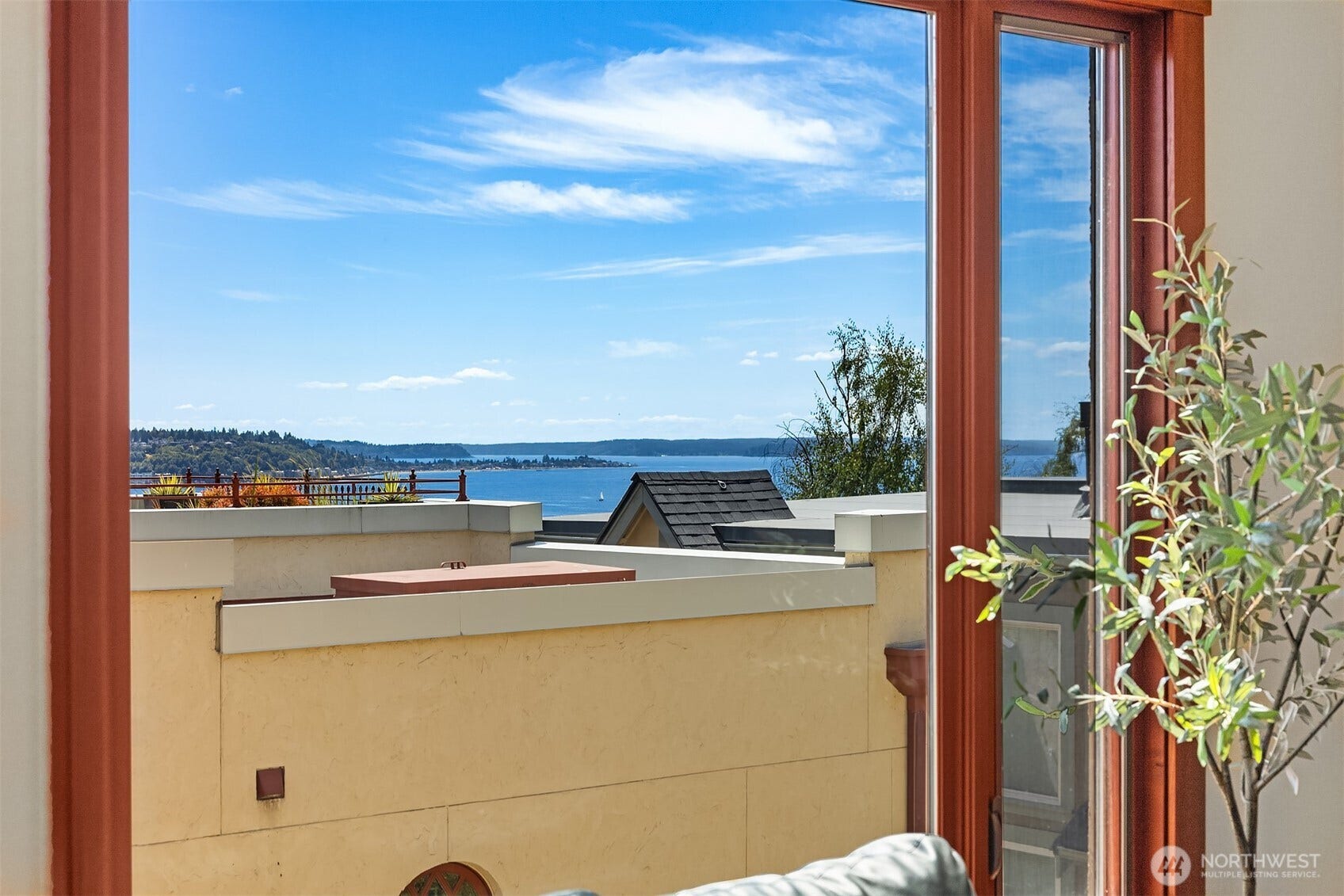 371 W Olympic Place, Seattle, WA 98119 371 W Olympic Place, Seattle, WA 98119