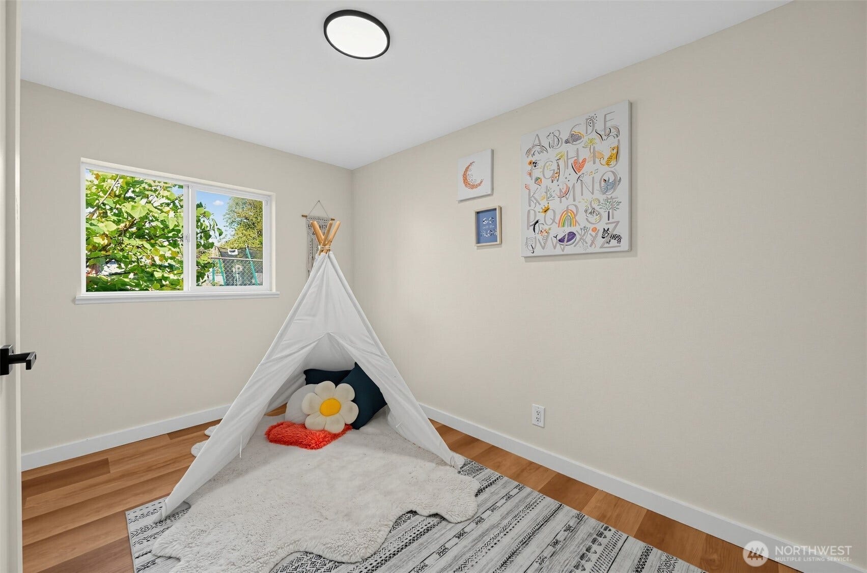 18806 SE 168th Street, Renton, WA 98058
