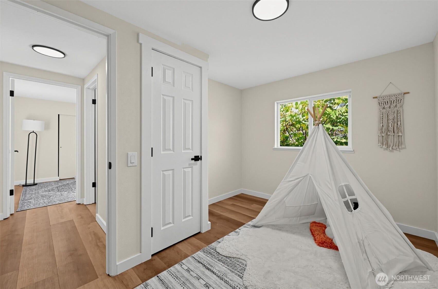 18806 SE 168th Street, Renton, WA 98058