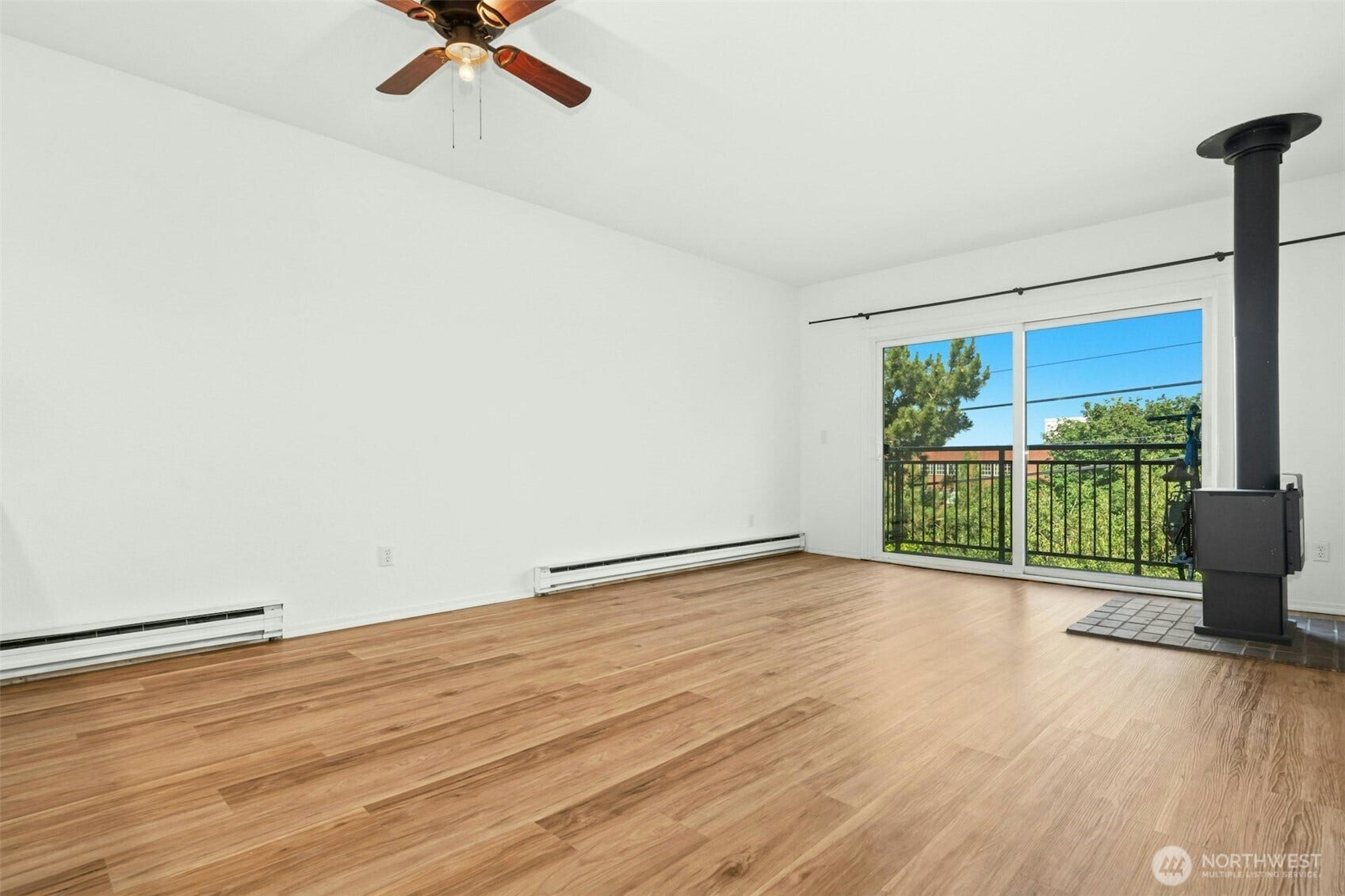 5844 NE 75th Street, #A302, Seattle, WA 98115 5844 NE 75th Street, #A302, Seattle, WA 98115