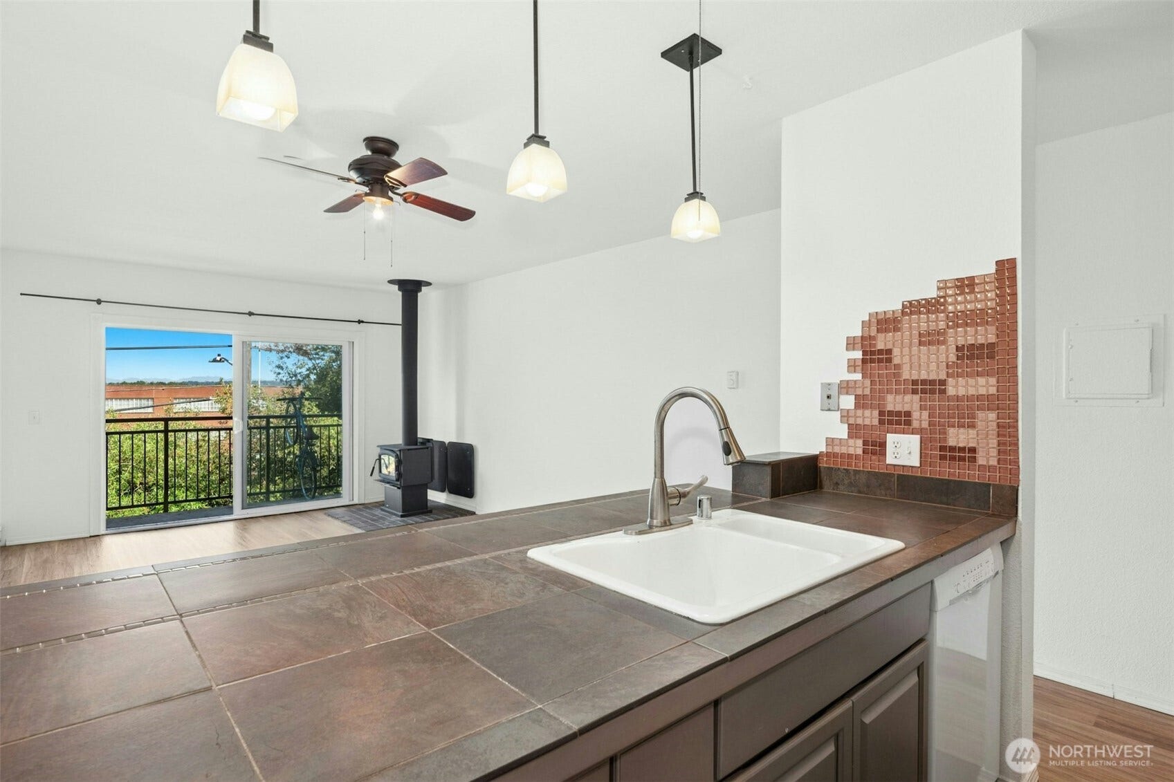 5844 NE 75th Street, #A302, Seattle, WA 98115 5844 NE 75th Street, #A302, Seattle, WA 98115