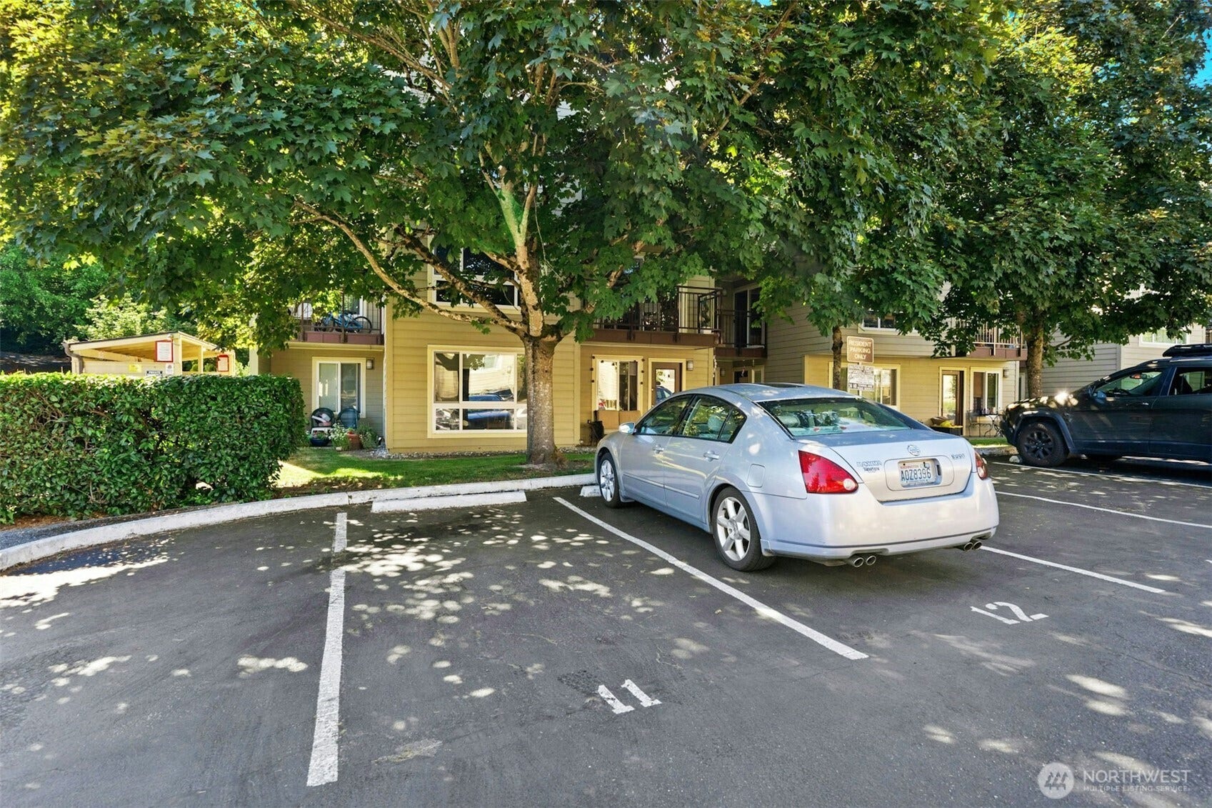 5844 NE 75th Street, #A302, Seattle, WA 98115 5844 NE 75th Street, #A302, Seattle, WA 98115