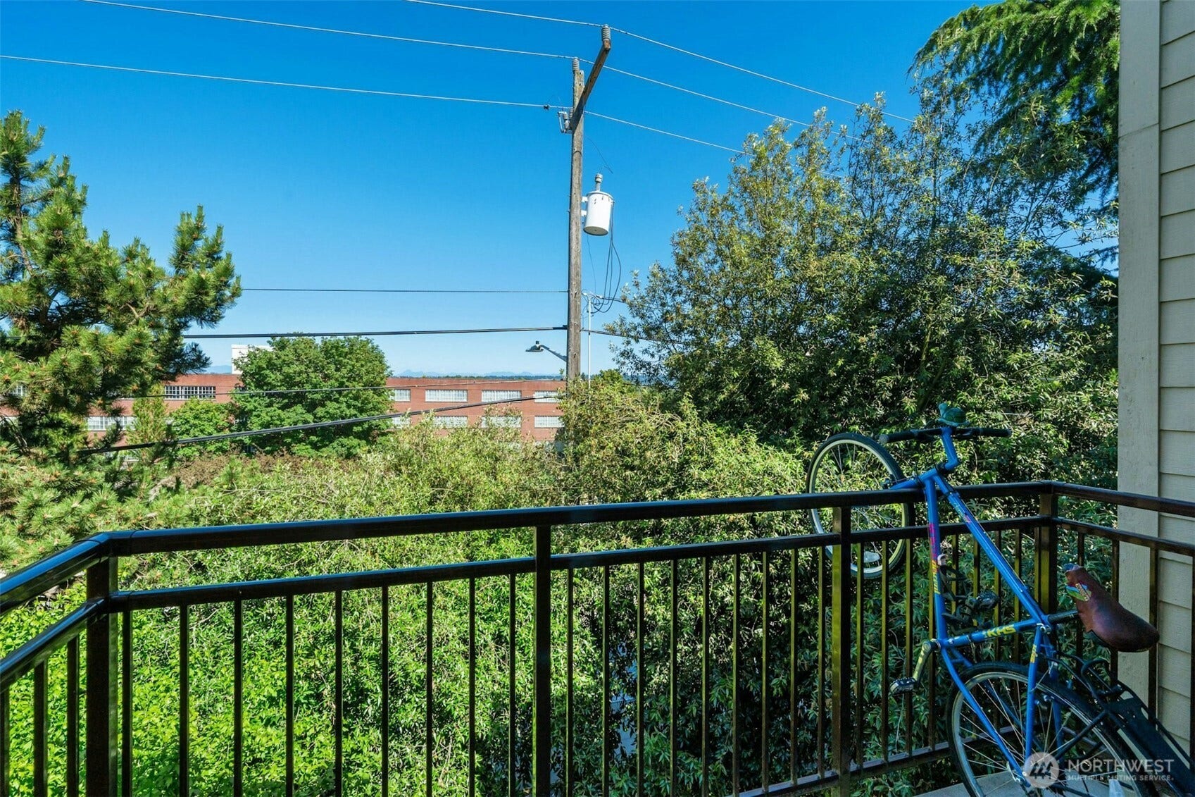 5844 NE 75th Street, #A302, Seattle, WA 98115 5844 NE 75th Street, #A302, Seattle, WA 98115