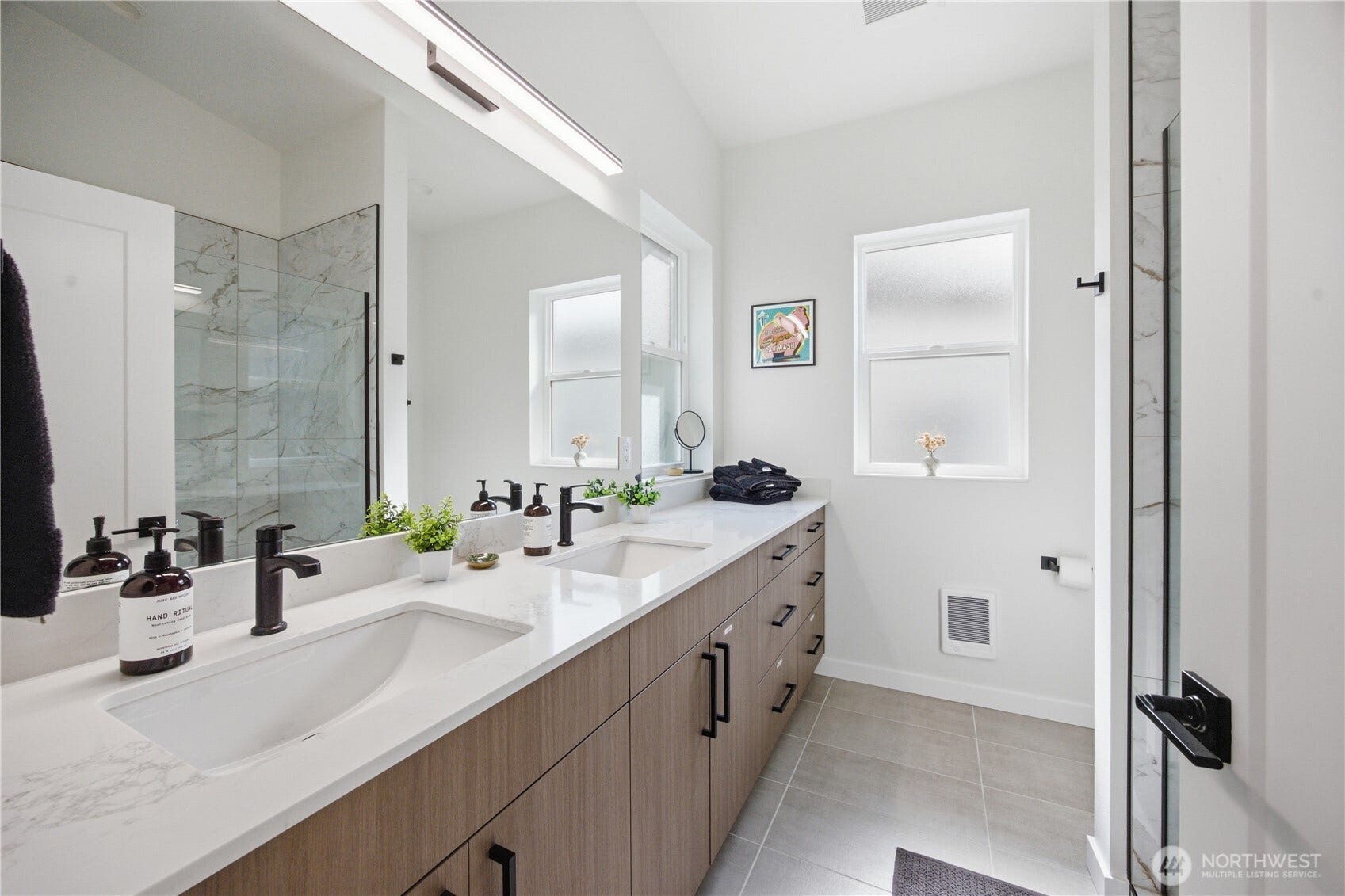 2809 Grand Street, #4, Seattle, WA 98144