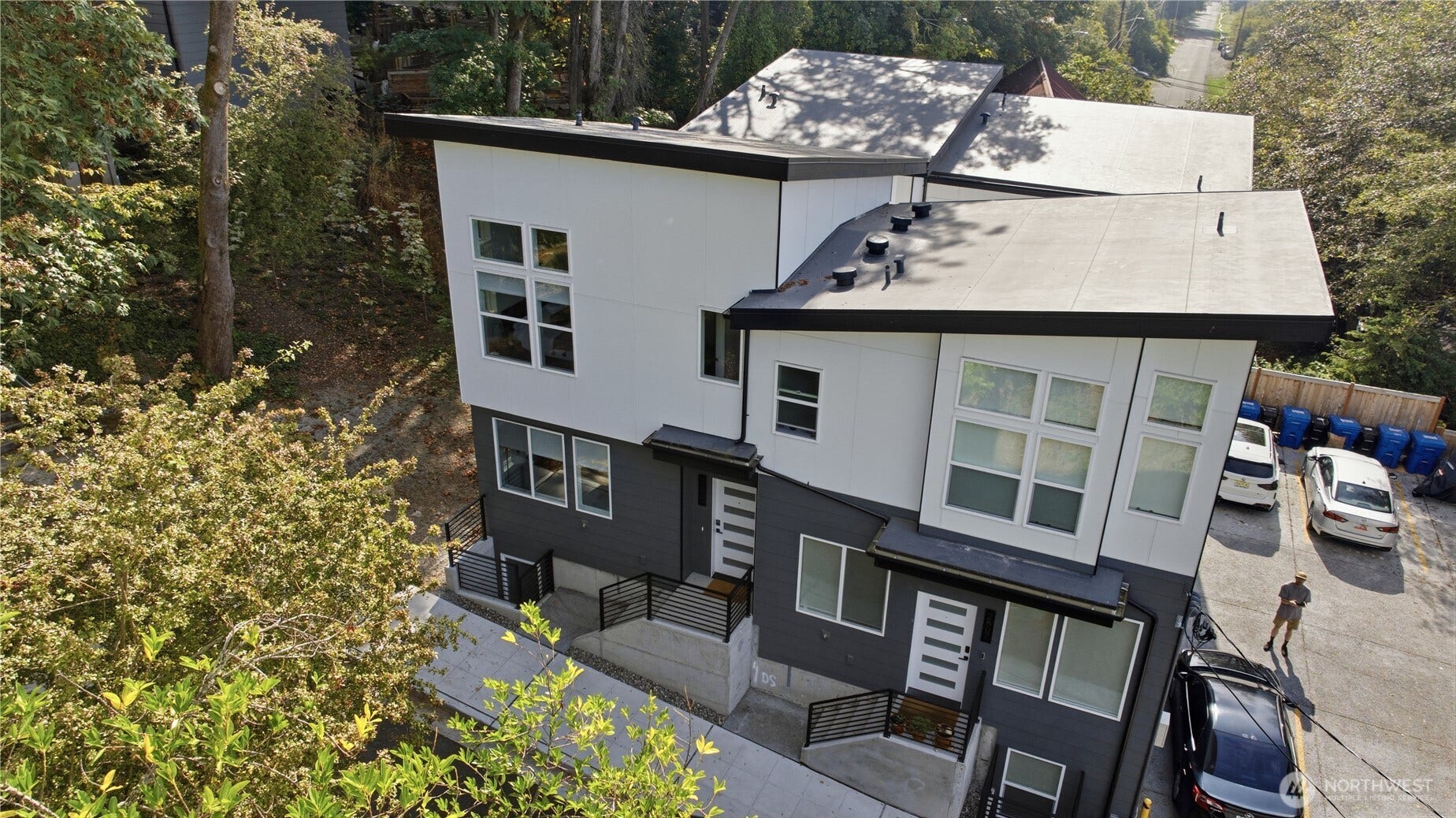 2809 Grand Street, #4, Seattle, WA 98144
