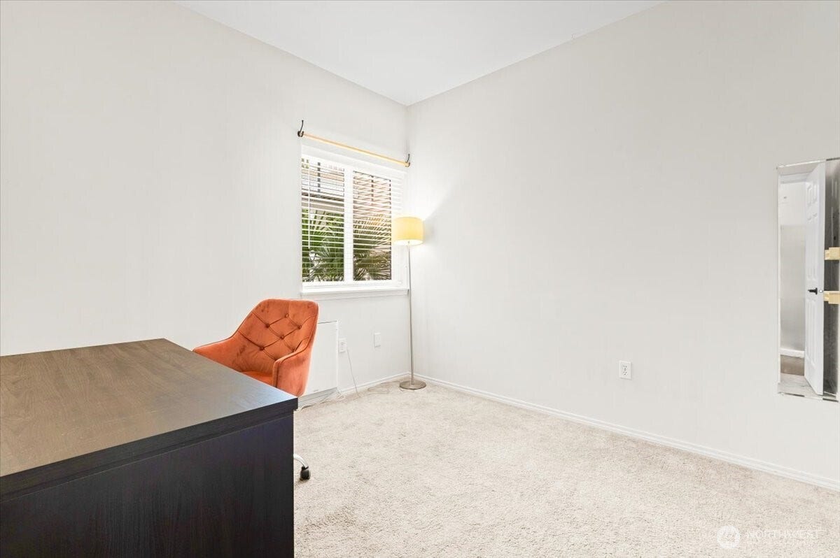 17426 Bothell Way NE, #A302, Bothell, WA 98011 Second room, office/den or bedroom
