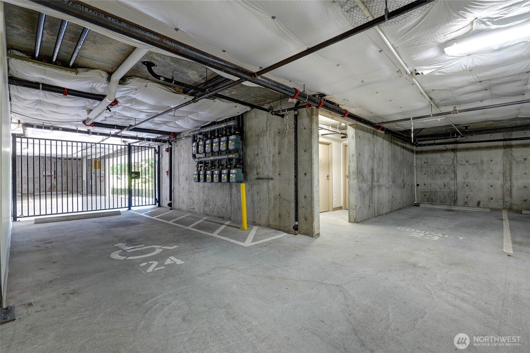 219 5th Avenue S, #F304, Kirkland, WA 98033