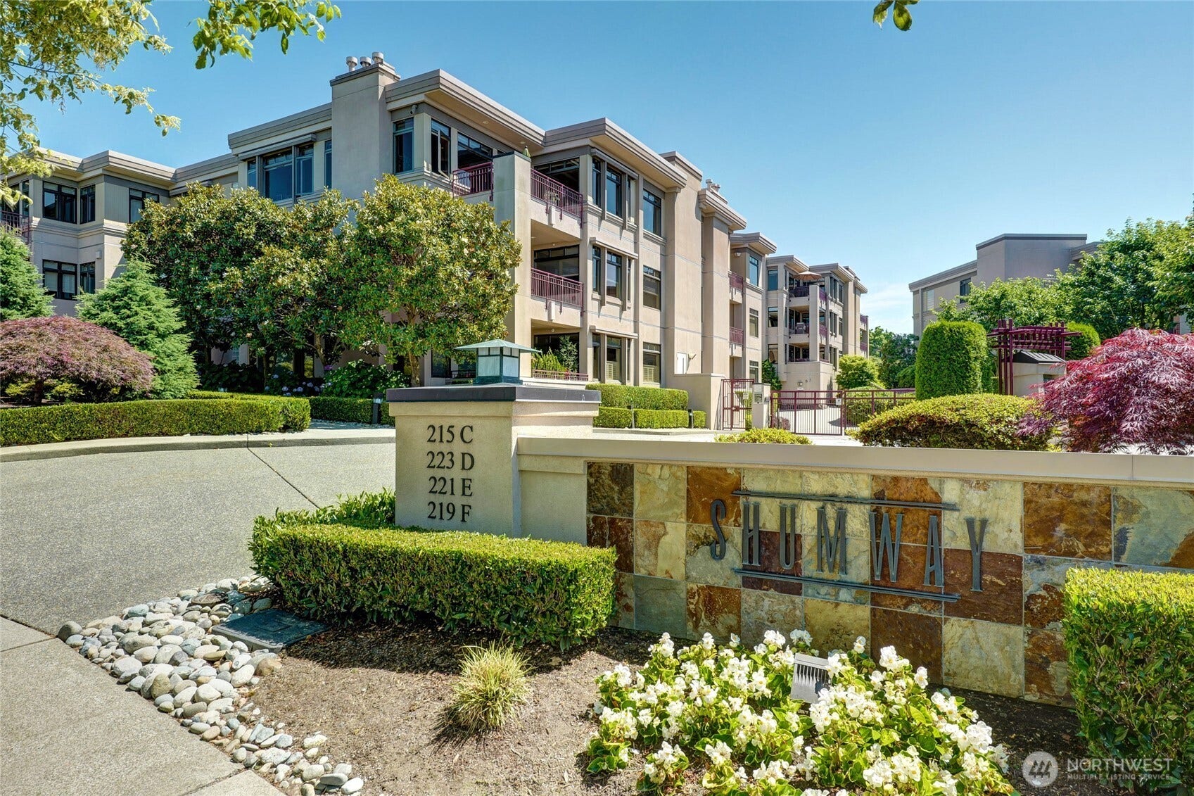 219 5th Avenue S, #F304, Kirkland, WA 98033