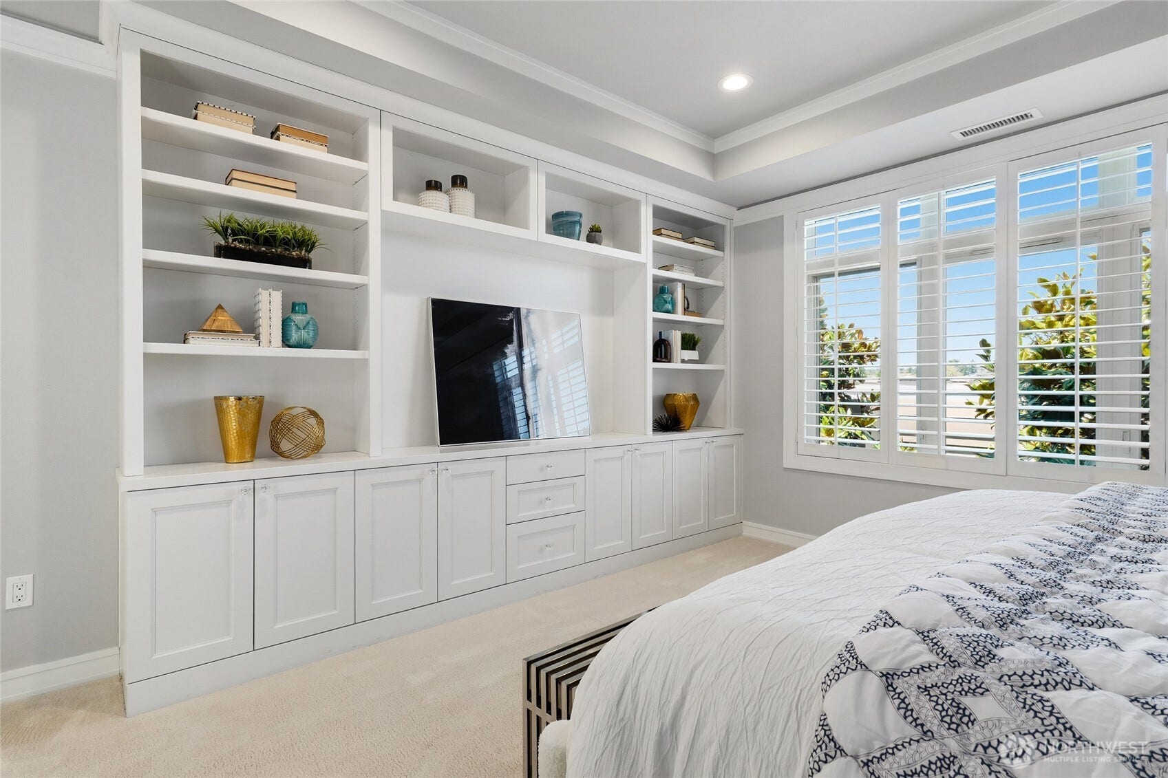 219 5th Avenue S, #F304, Kirkland, WA 98033
