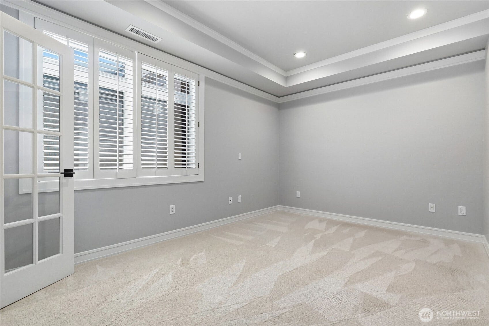 219 5th Avenue S, #F304, Kirkland, WA 98033