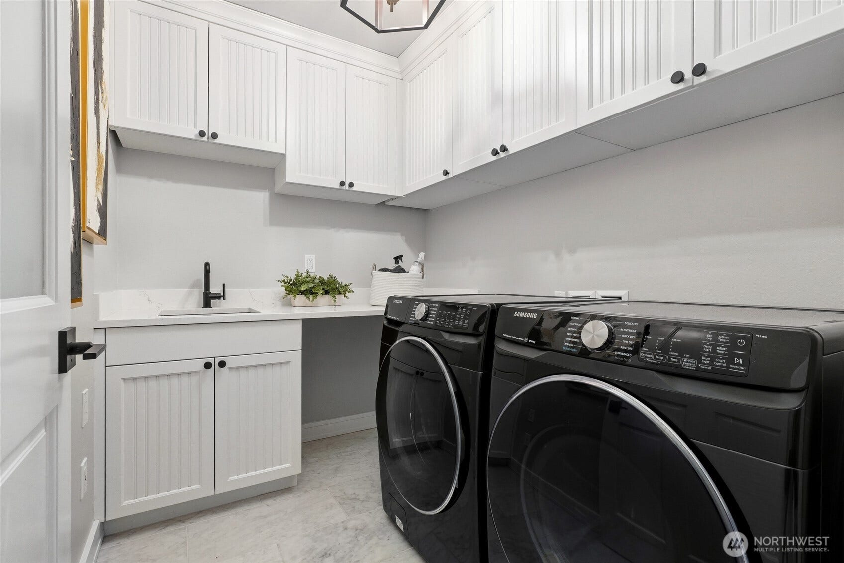 219 5th Avenue S, #F304, Kirkland, WA 98033